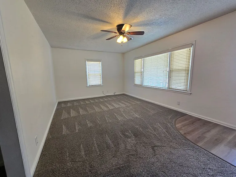 404 E Hopi St — Photo 18