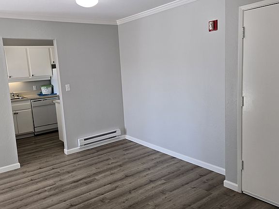 3rd image of 1501 W Hillsdale Blvd #310