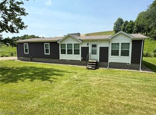 2306 Gordon Rd NW, Dover, OH 44622