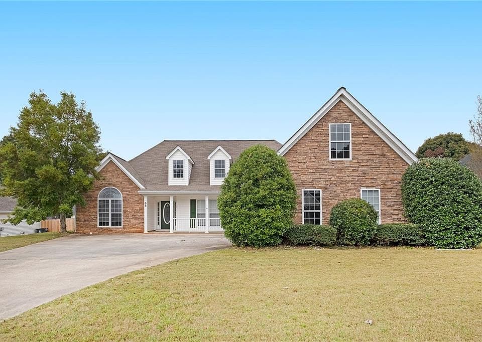 1st image of 88 Pebble Creek Dr