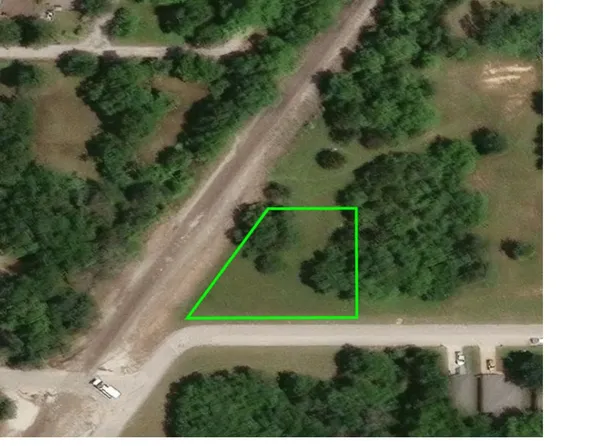 805 11th St NE, Ardmore, OK 73401