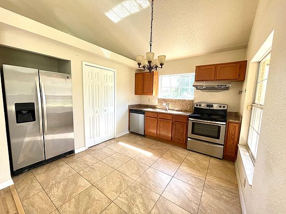 5th image of 3029 Barrymore Ct