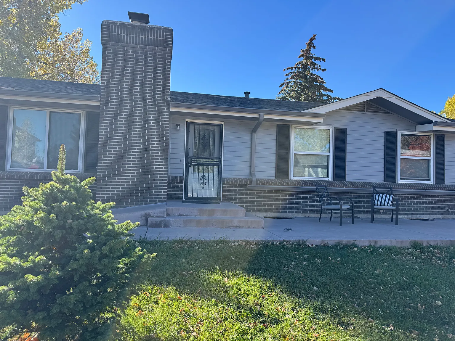 3 bed, 1.5 bath, 1500 sqft, $2,600 — Photo 1