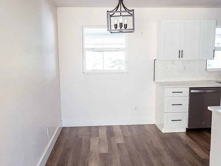 6671 Fiesta Way — Photo 18