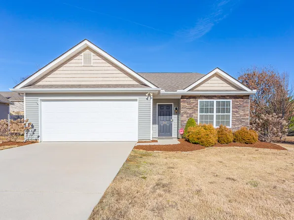 301 Battle Bluff Dr, Rossville, GA 30741