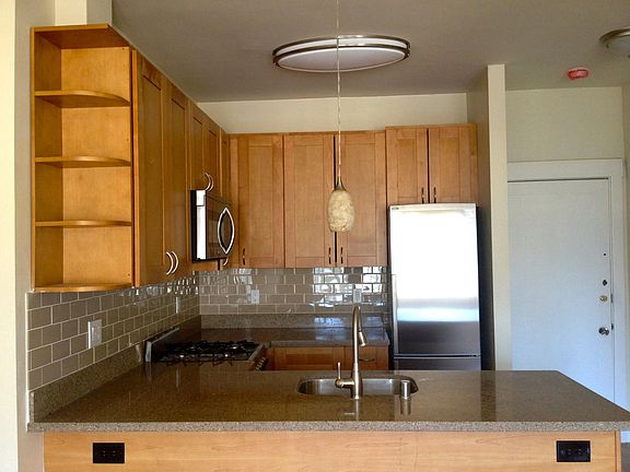 3rd image of 745 Hyde St APT 62