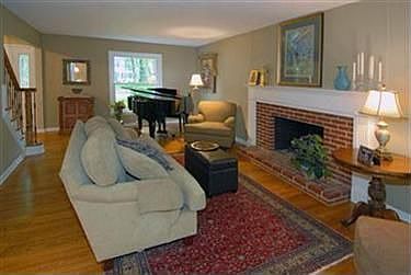 4th image of 31323 Aldrich Dr