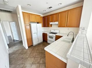 1800 E Lakeshore Dr #2004, Lake Elsinore, CA 92530