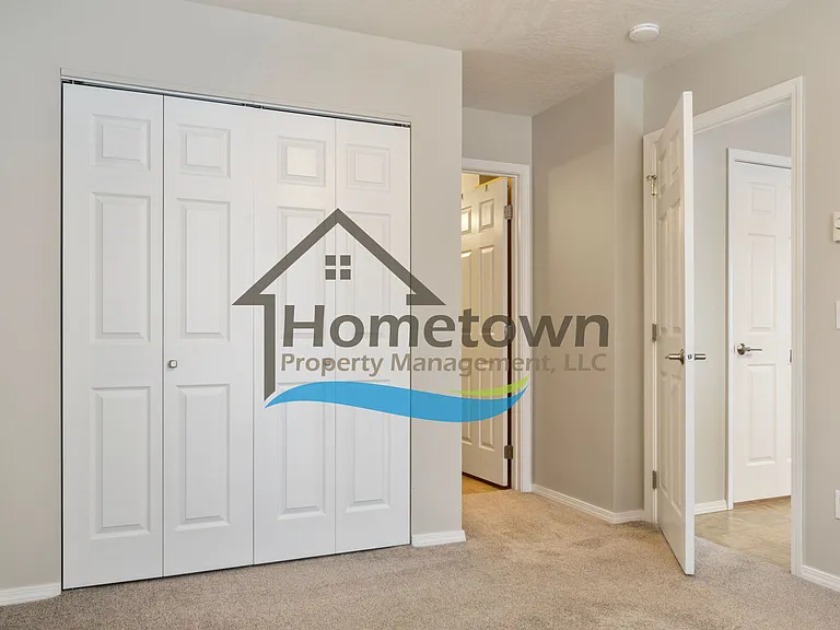 723-1 E Whispering Pines Ln — Photo 6