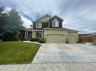 333 Sell Ln, Richland, WA 99352