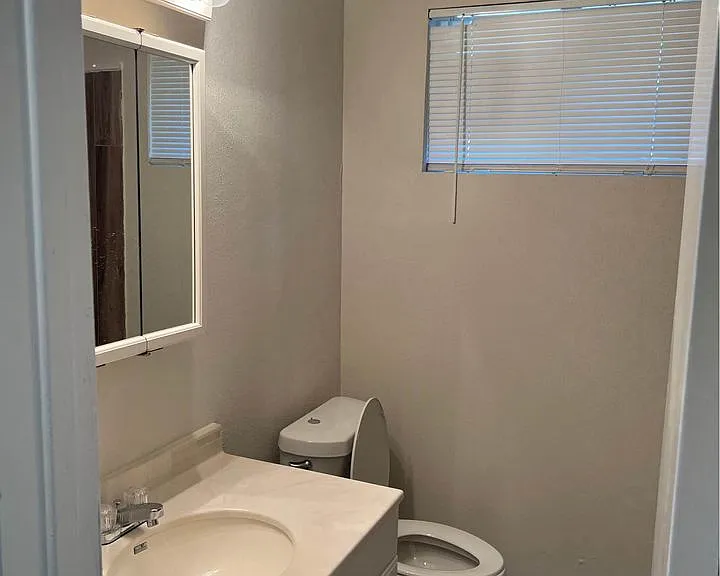 10910 Sela Ln — Photo 10