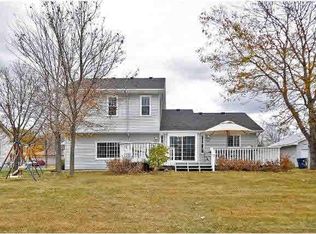 9125 Cambridge Ave, Minneapolis, MN 55443