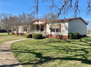 6265 Fm 713, Dale, TX 78616