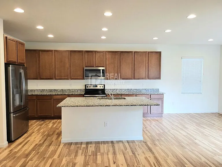 4650 Basalt Ridge Cir — Photo 6