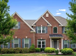 5987 McClellon Dr, Galena, OH 43021