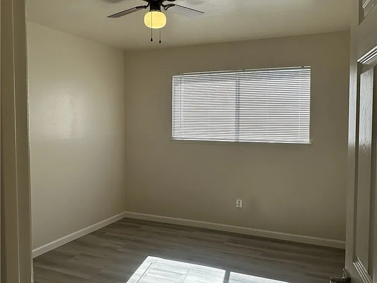 295 South Ave — Photo 5