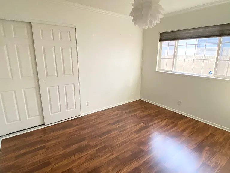 18432 De Bie Ave — Photo 6