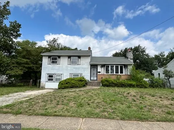 511 Greenwood Ave, Riverside, NJ 08075