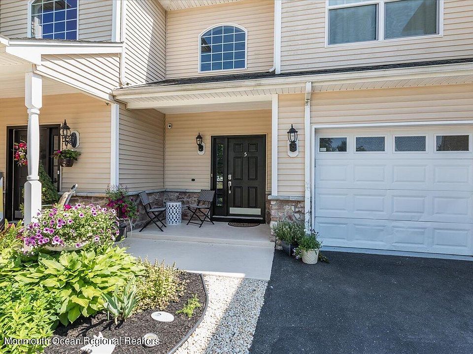 100 Pine Street UNIT 5, Lakehurst, NJ 08733 Zillow