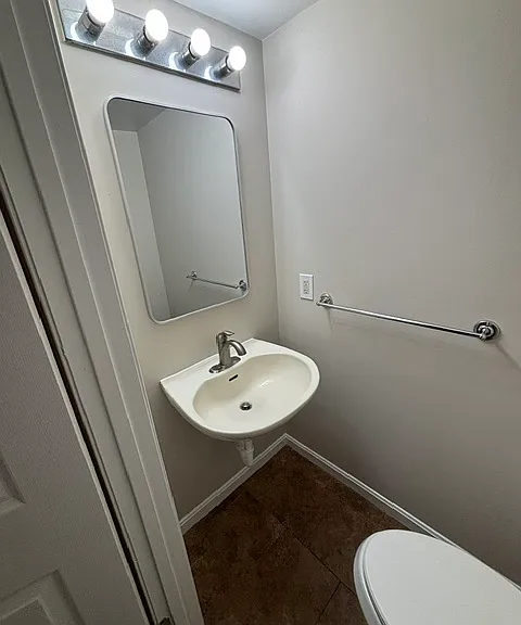3211 Sonia Trl — Photo 18