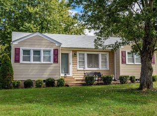 212 Daleview Ave, Gallatin, TN 37066