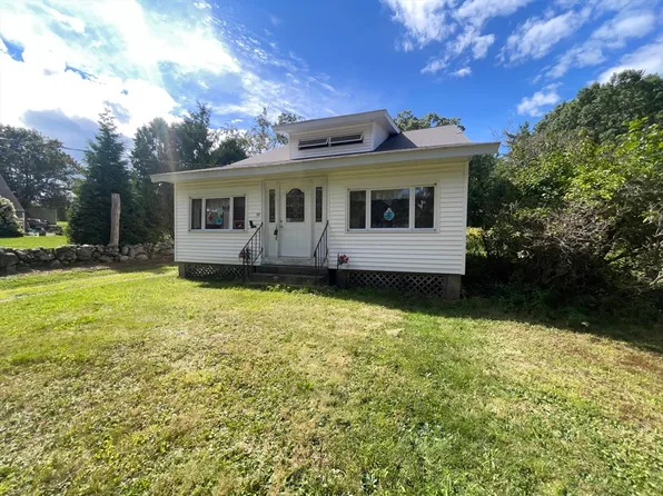 107 Piper Rd, Ashby, MA 01431