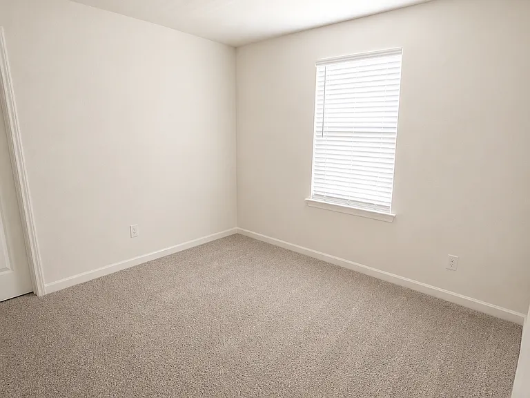 7602 Birch Pass — Photo 10