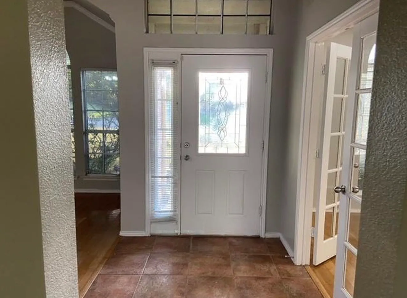 4 bed, 2065 sqft, $3,000 — Photo 4