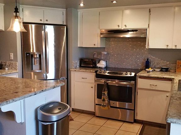 3rd image of 4538 W Ashlan Ave