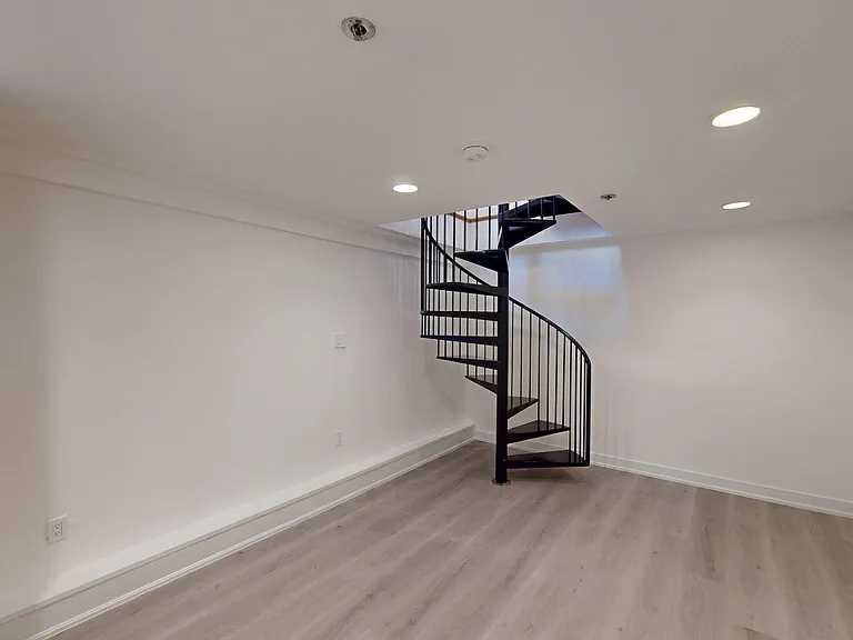 1408 California St #101 — Photo 9
