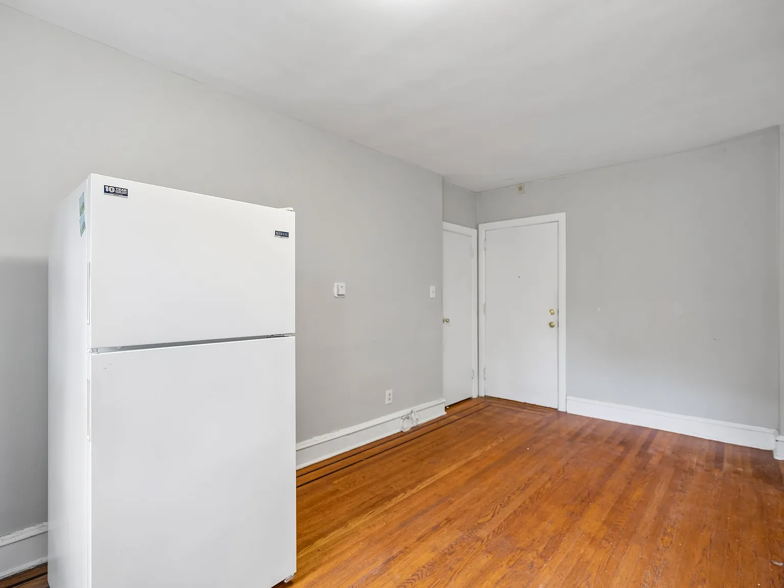 1 bed, 450 sqft, $1,190 — Photo 2
