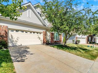 671 Bluffs View Ct, Eureka, MO 63025