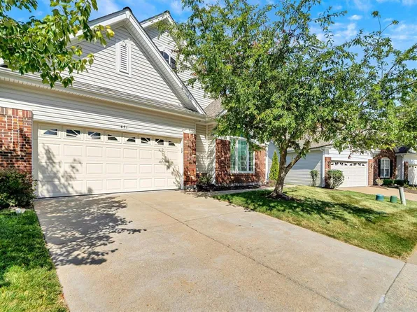 671 Bluffs View Ct, Eureka, MO 63025