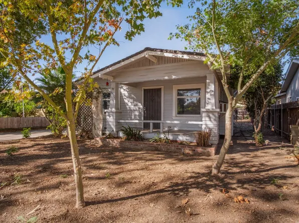 1321 San Joaquin St, Escalon, CA 95320