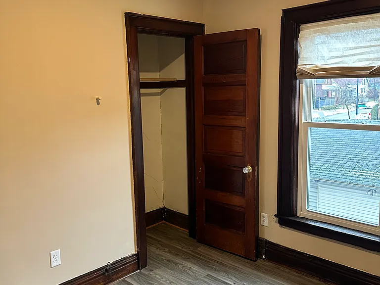 270 Dewitt St #1 — Photo 9