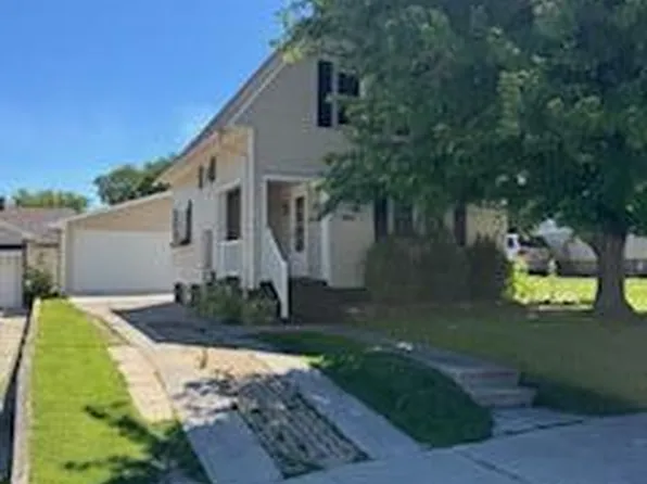 907 South 22nd STREET, Manitowoc, WI 54220