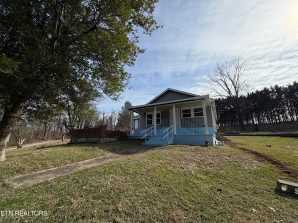 602 Hassler Mill Rd, Harriman, TN 37748