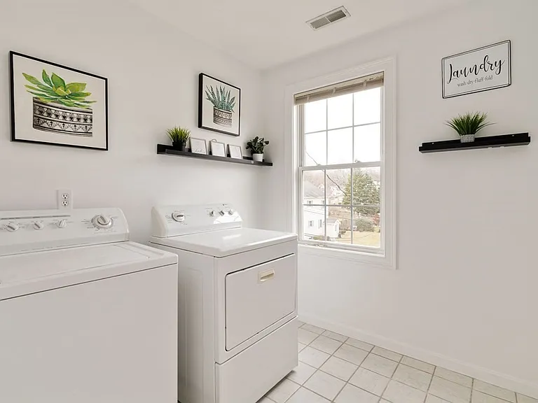 9 Grove St #1 — Photo 12