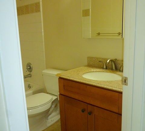 5th image of 1616 Hollenbeck Ave APT 14
