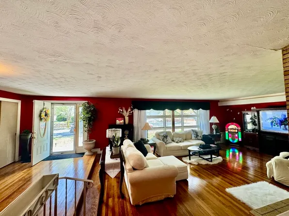38 Albion St, Everett, MA 02149
