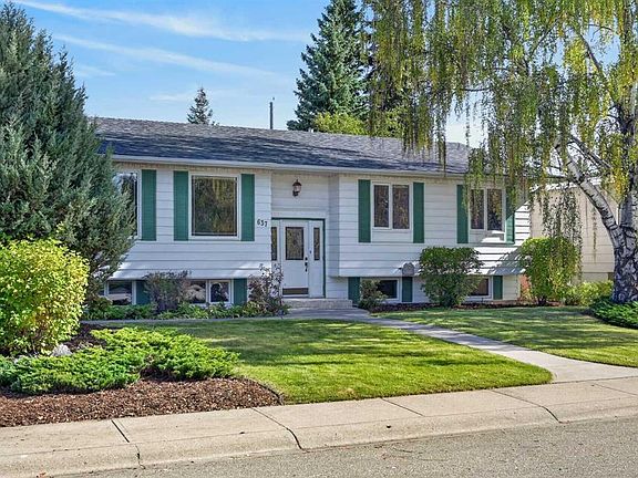 4th image of 637 W Willowburn Cres SE