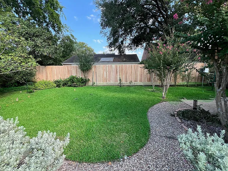 12210 Ravenmoor Dr — Photo 5
