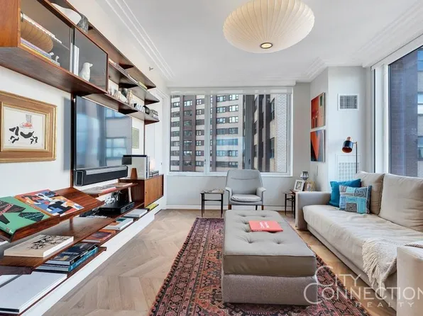 15 West 63rd Street image 6 of 9