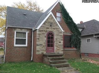 5207 Biddulph Ave, Cleveland, OH 44144