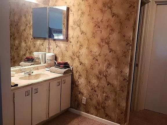 Master bathroom.