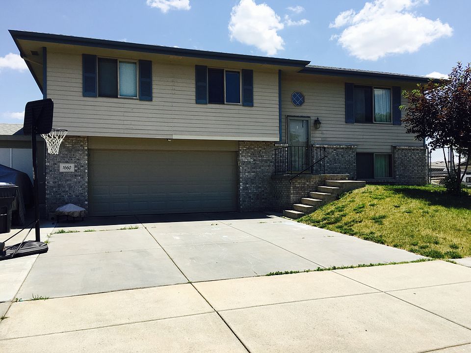 1st image of 1660 SW Lacey Ln