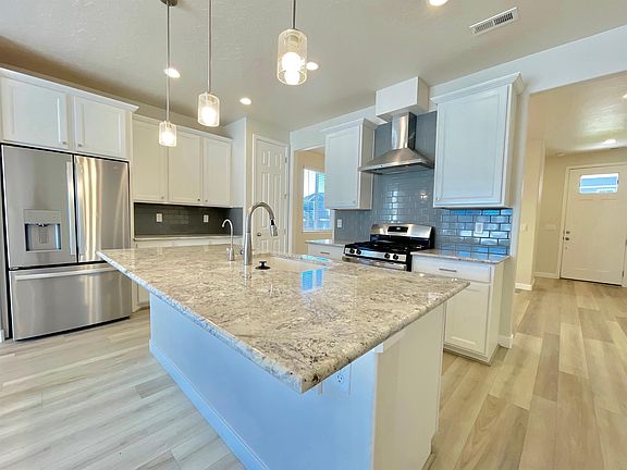 4th image of 6371 N Blue Pony Way