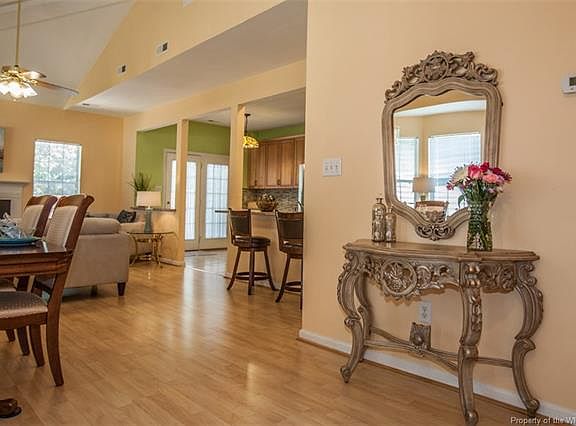 4th image of 205 Belmont Cir