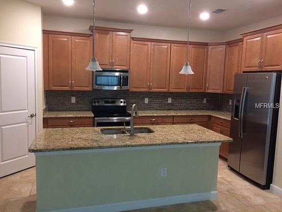 3rd image of 4899 Cortland Dr