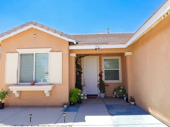 13656 Sandpiper Pl, Victorville, CA 92392